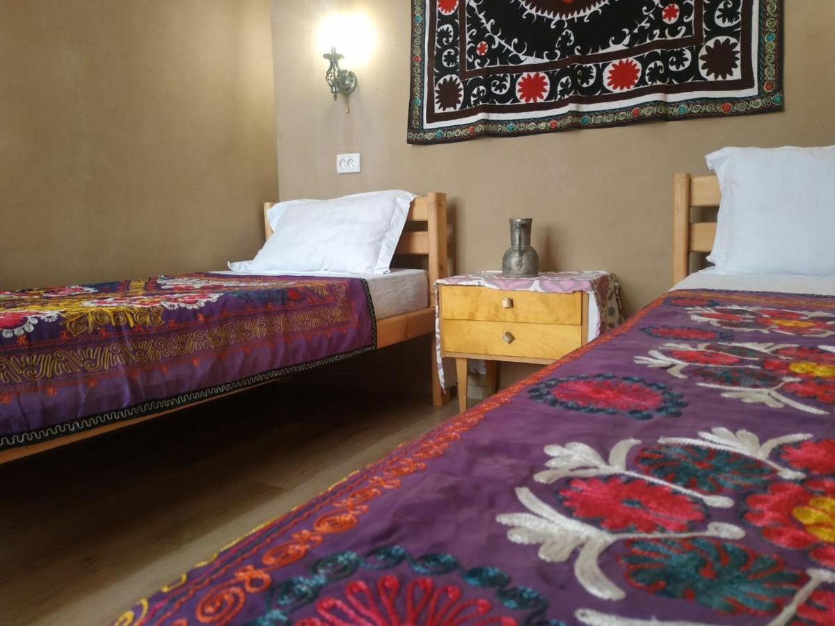 Azaliya Hostel Самарканд Екстер'єр фото