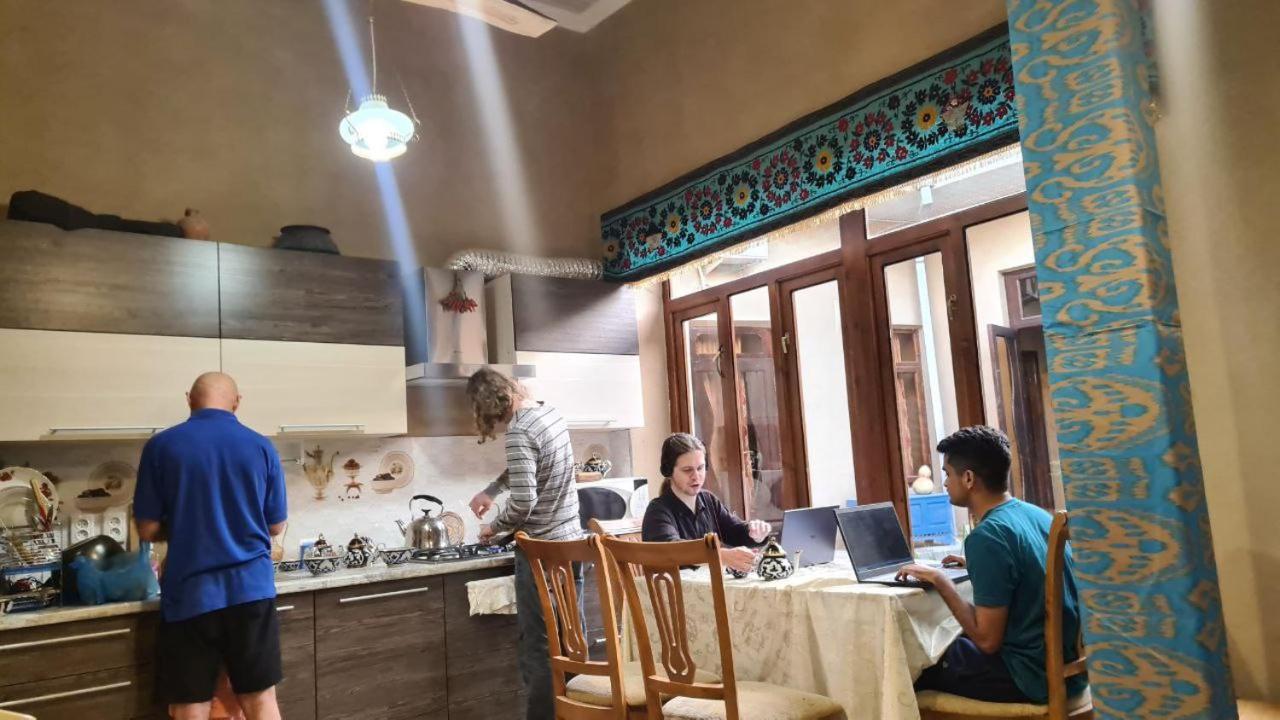 Azaliya Hostel Самарканд Екстер'єр фото