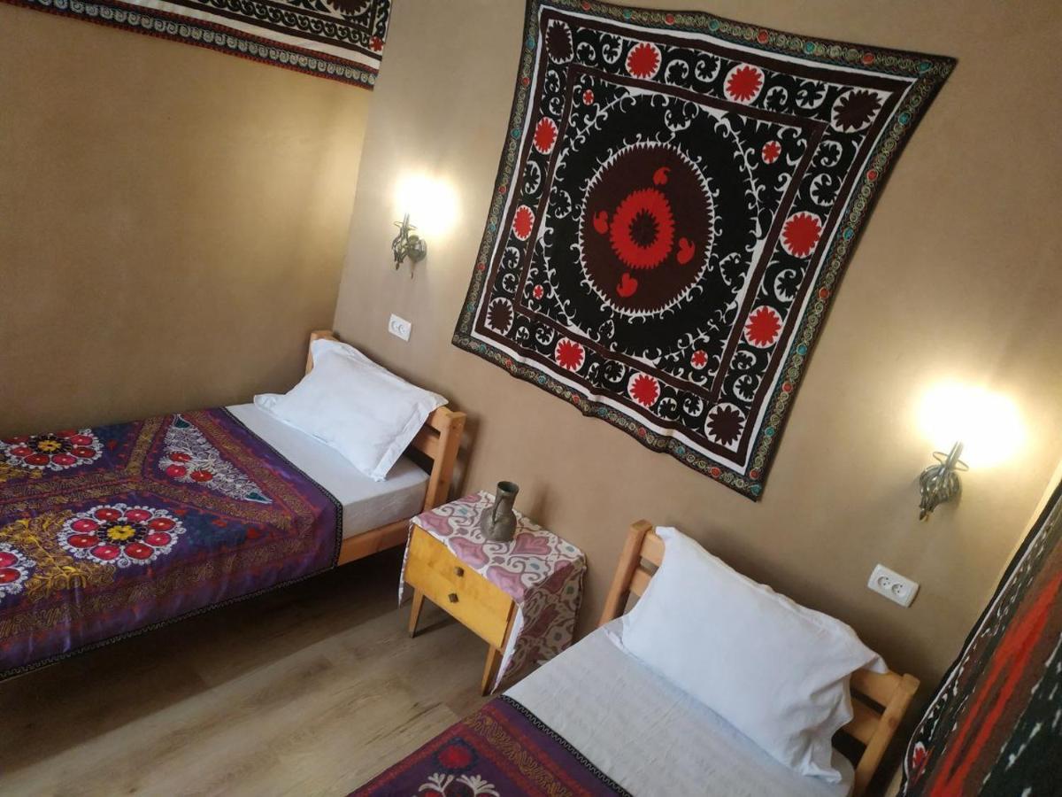 Azaliya Hostel Самарканд Екстер'єр фото