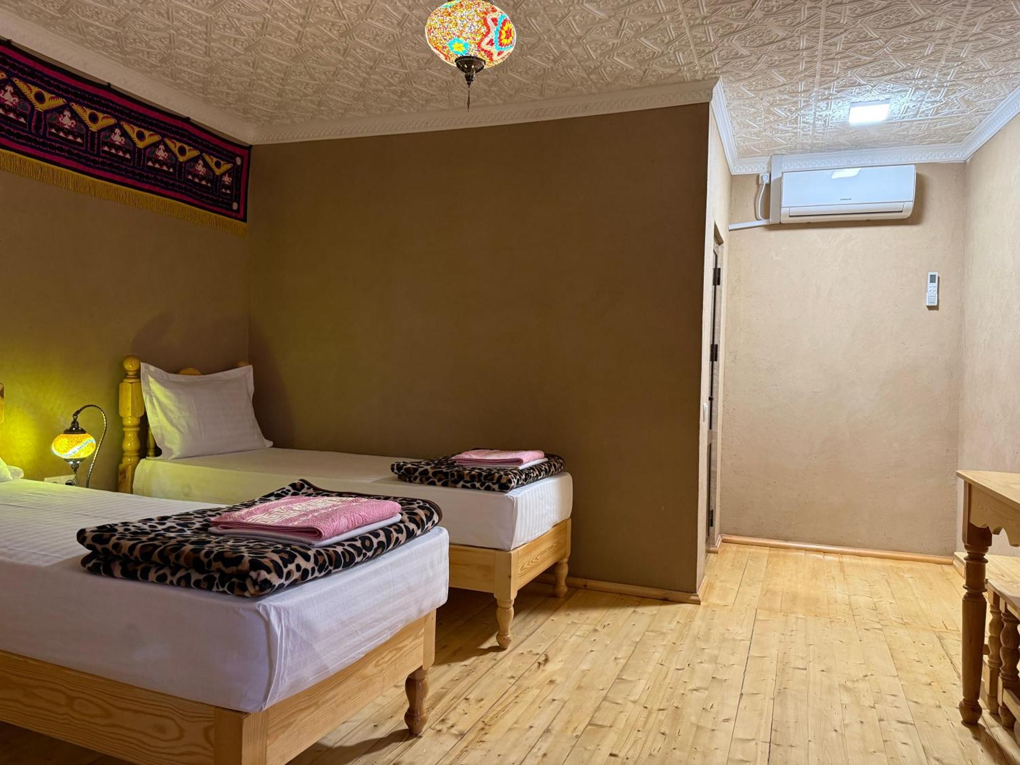 Azaliya Hostel Самарканд Екстер'єр фото